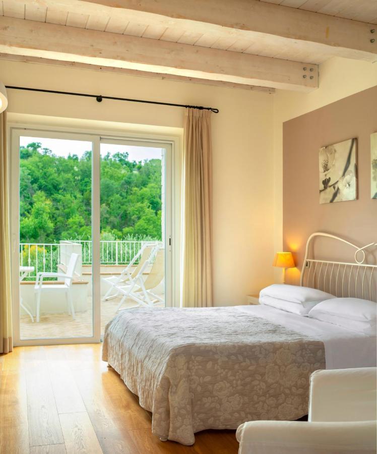 Hotel Giardino Suites&Spa Numana Bagian luar foto