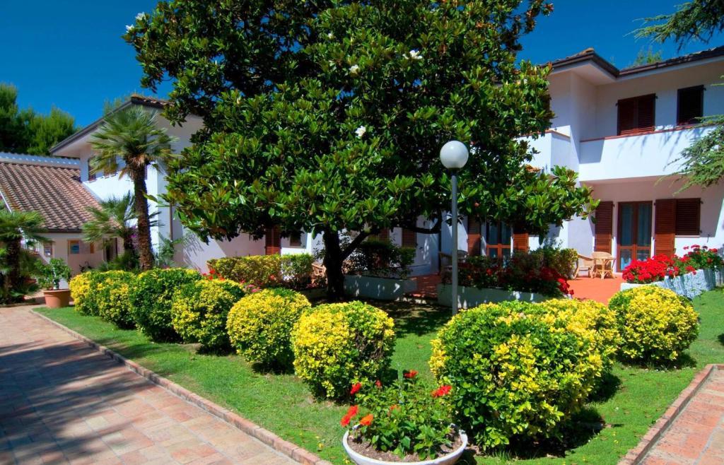 Hotel Giardino Suites&Spa Numana Bagian luar foto