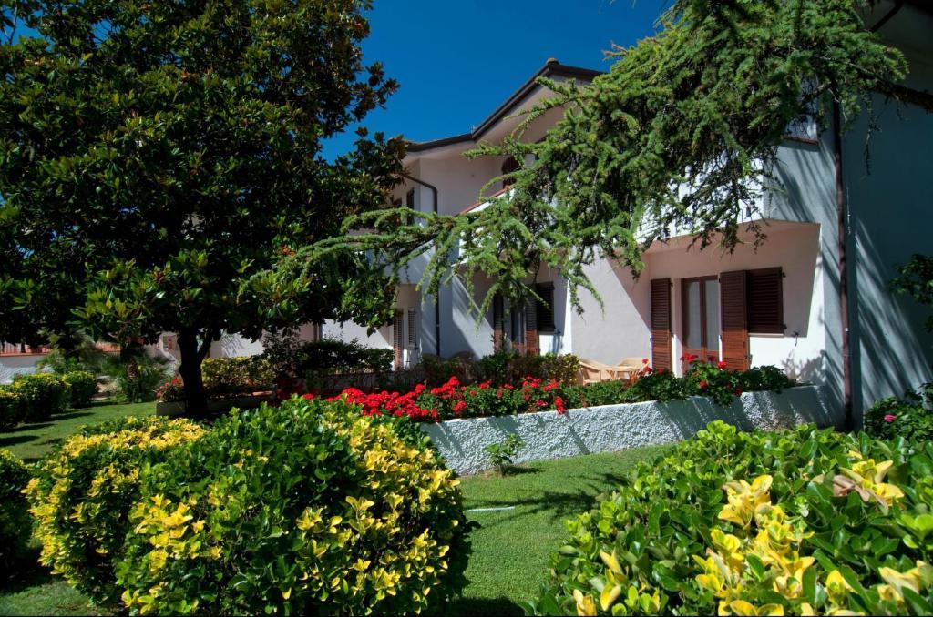 Hotel Giardino Suites&Spa Numana Bagian luar foto