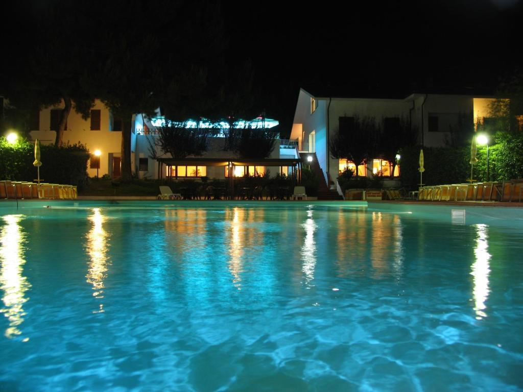Hotel Giardino Suites&Spa Numana Bagian luar foto